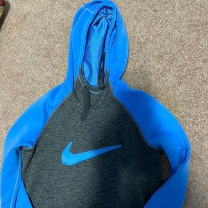 Nike sweatshirt